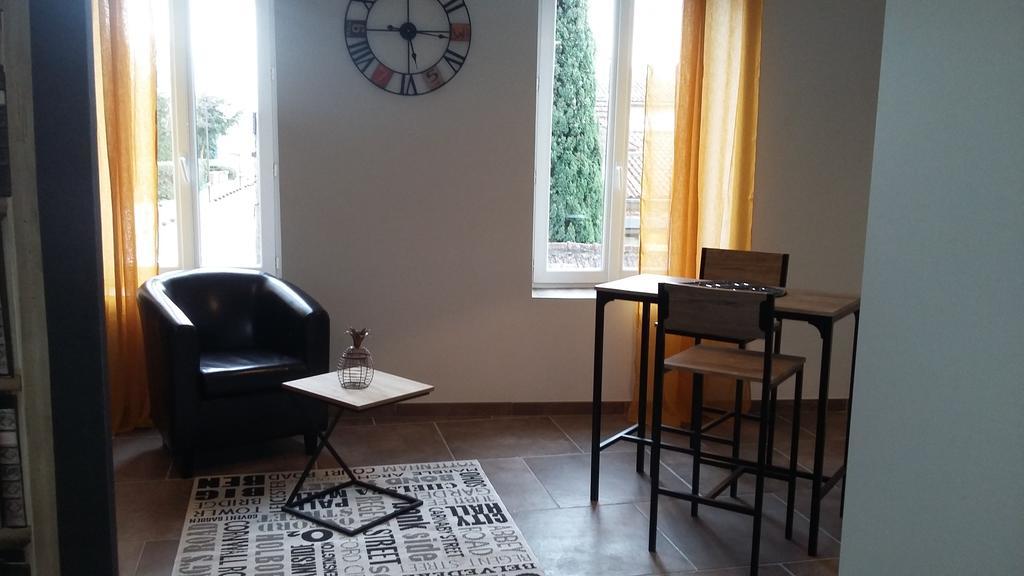 Appartement La Pomme D'Or LʼIsle-sur-la-Sorgue Екстериор снимка